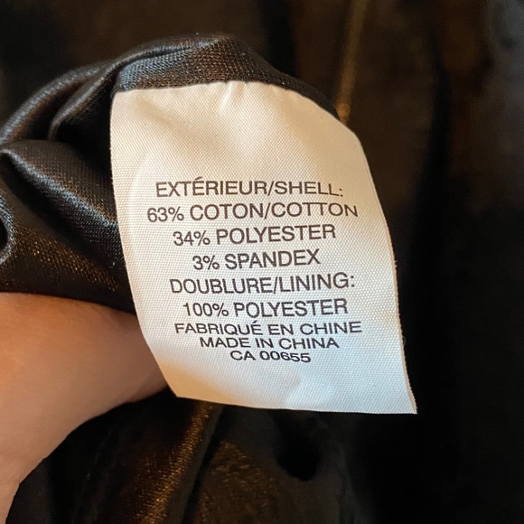 🖤 Brocade patterned mini dress with embellished neck, cap sleeve - EXC condition - Picture 6 of 8